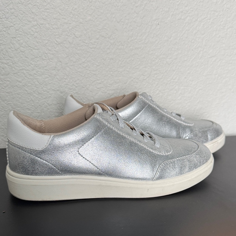 Life Stride Silver and White Women's Sneakers